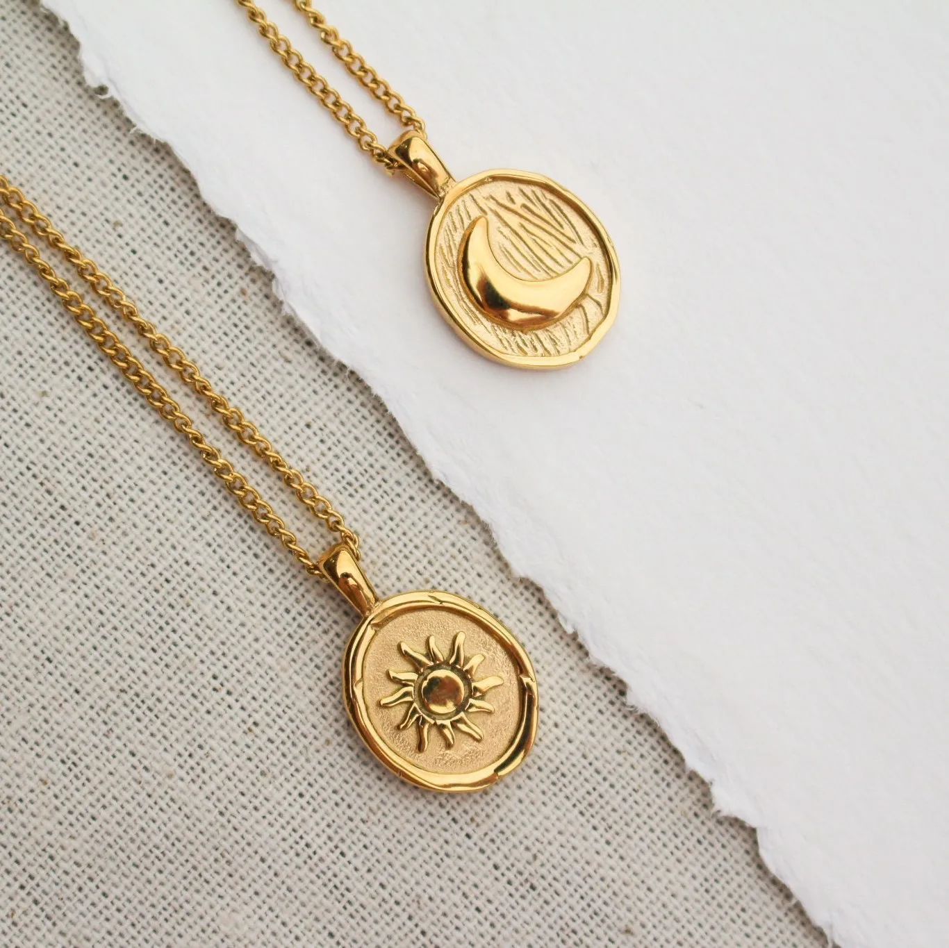 Retro Su Geçirmez Paslanmaz Çe - Birth Flower Necklace incelemesi ve fiyatı